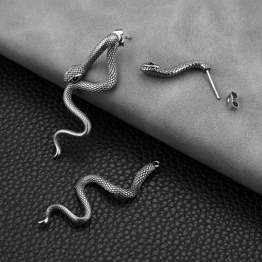 Silver Snake Reptile Earring​ - Picture 3 of 4
